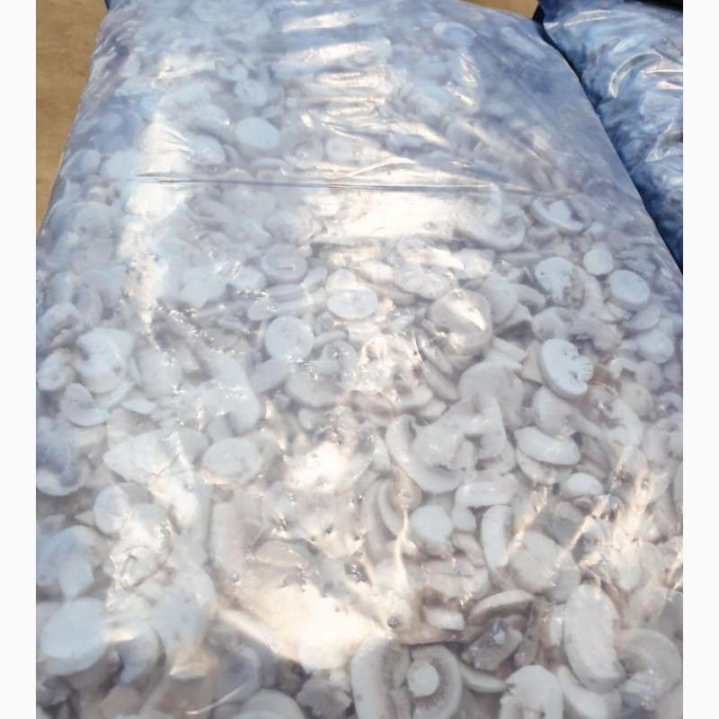 Фото 3. Шампиньоны быстрозамороженные резаные в п/э пакетах 25кг, производства Республики Беларусь